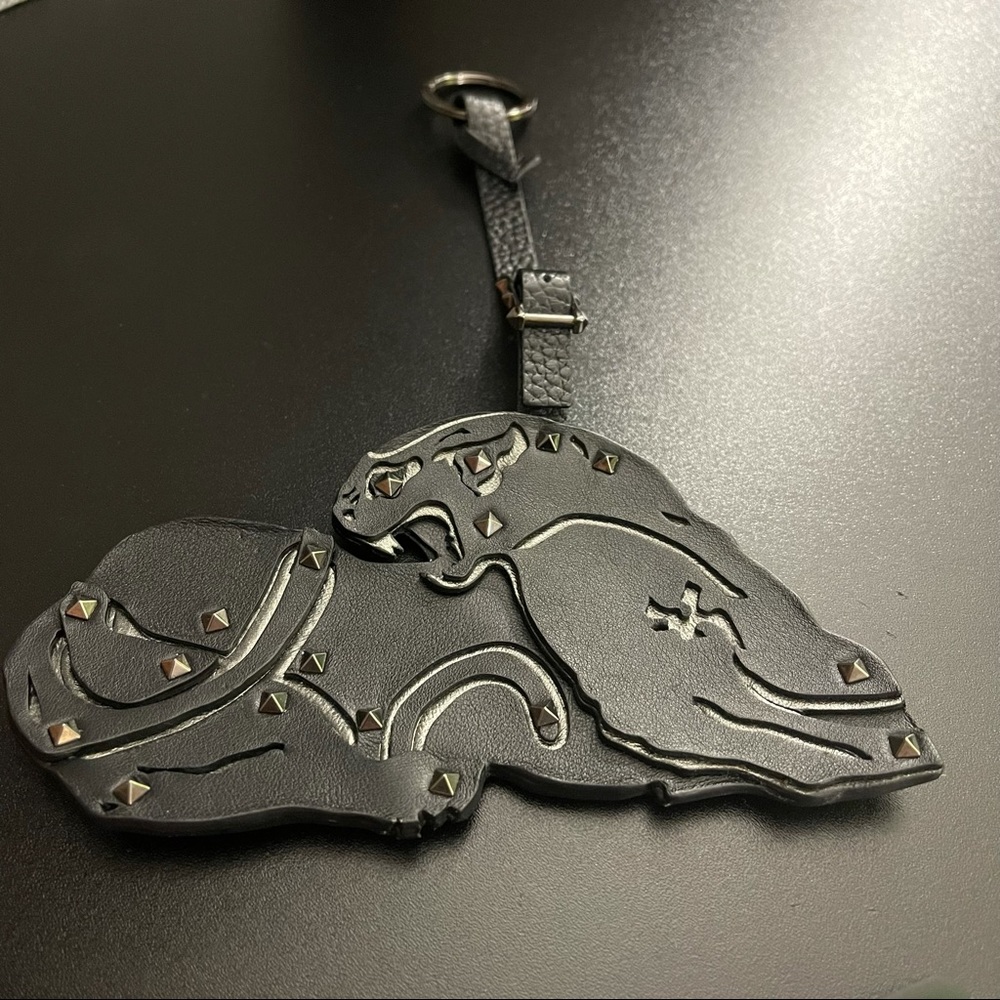 Valentino Panther Key Chain / Ring Bag TAG NWOT
